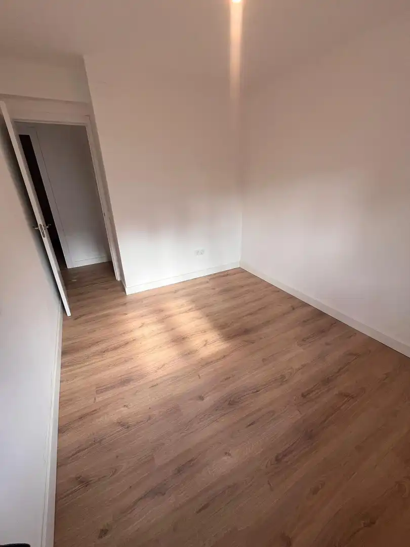 Flat for sale in Móstoles  with Air Conditioner and Heating