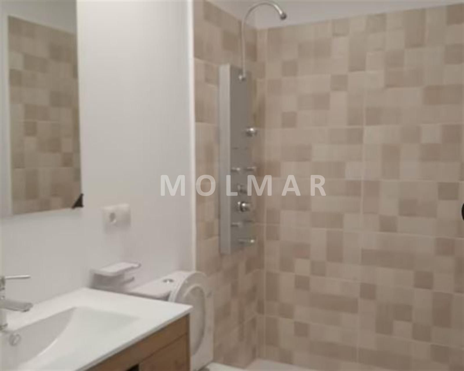 Bathroom of Flat for sale in  Valencia Capital  with Alarm