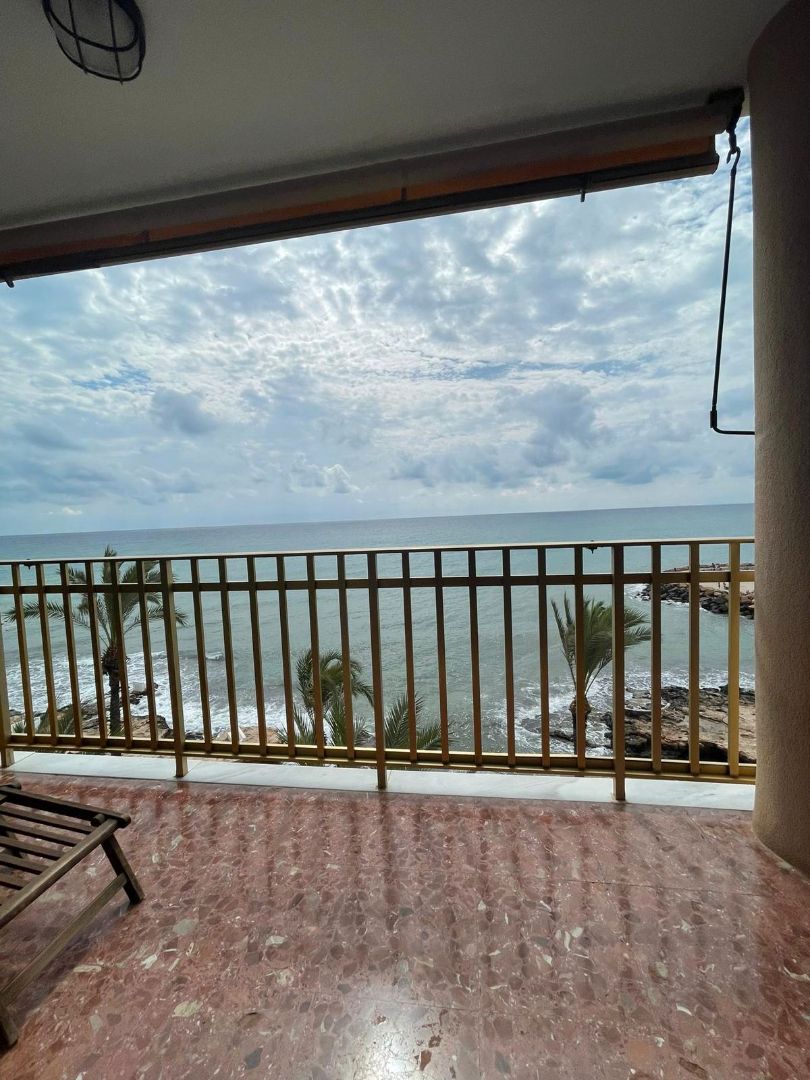 Bedroom of Flat for sale in Torrevieja  with Terrace, Storage room and Furnished