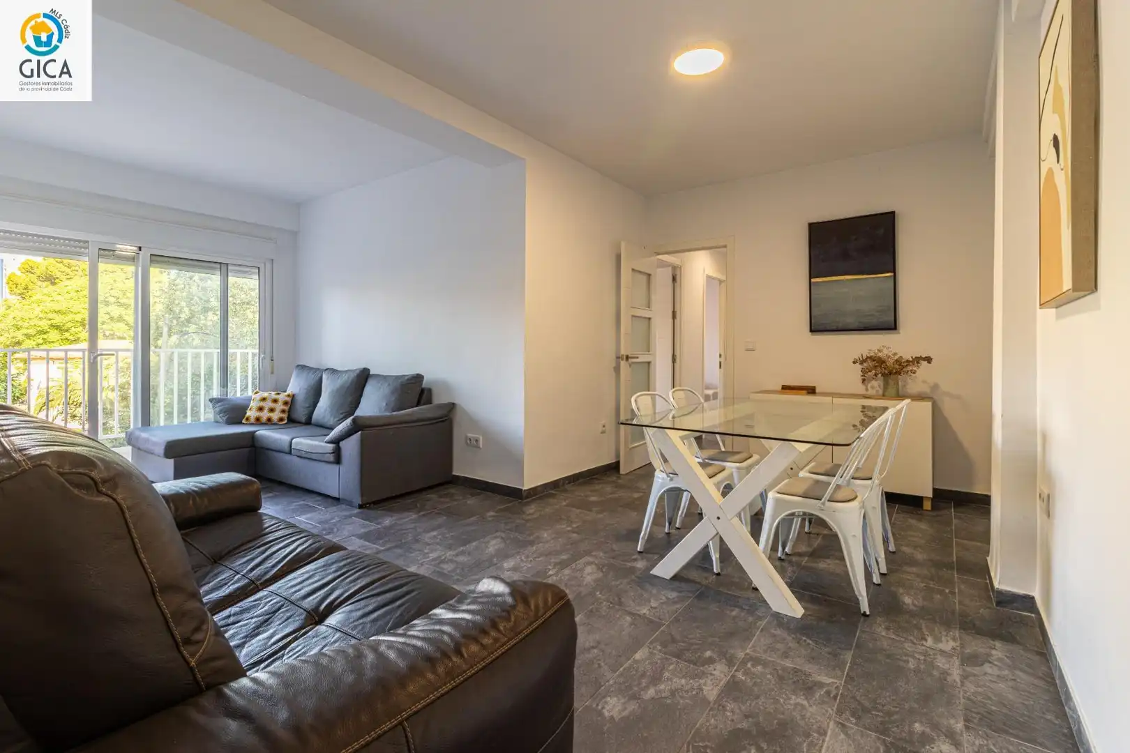 Flat with lift for sale in El Retiro - Parque Atlántico - Ronda este, imagen 2