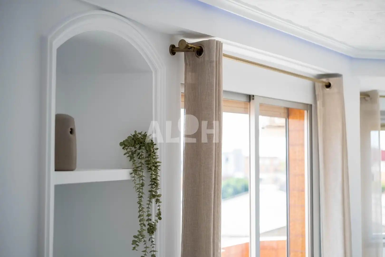 Living room of Apartments for rent in Alfara del Patriarca  with Air Conditioner, Terrace and Furnished