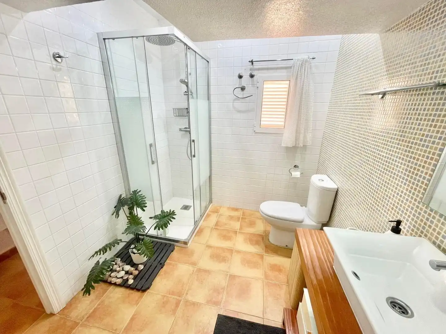 Badezimmer von Haus oder Chalet zur Miete in La Manga del Mar Menor mit Klimaanlage, Heizung und Terrasse