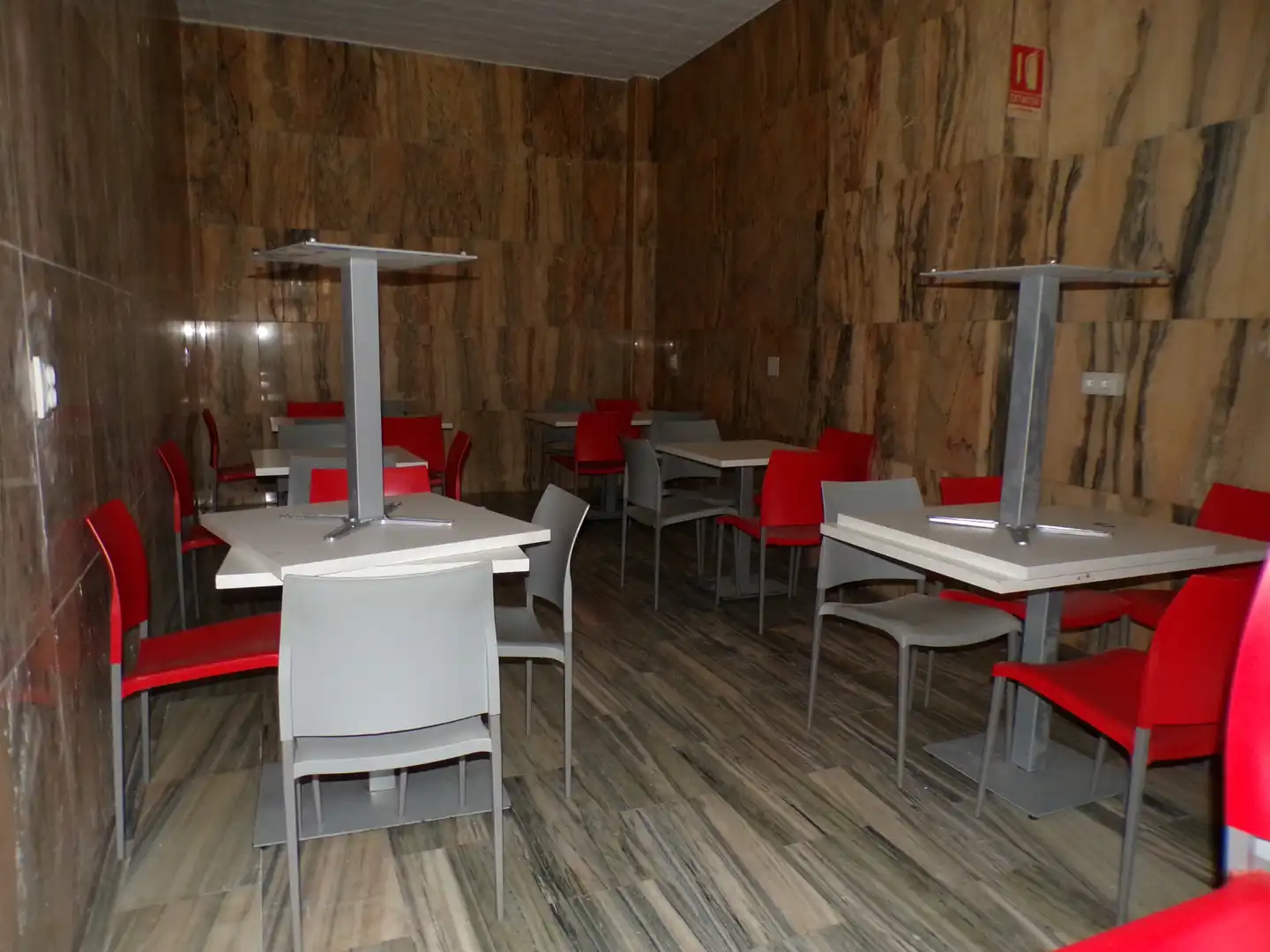 Locale commerciale in affitto a Pinos Puente, imagen 3