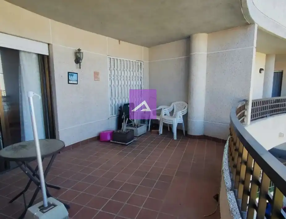 Penthouse with terrace for sale in Carrer Josep Burguera, imagen 3