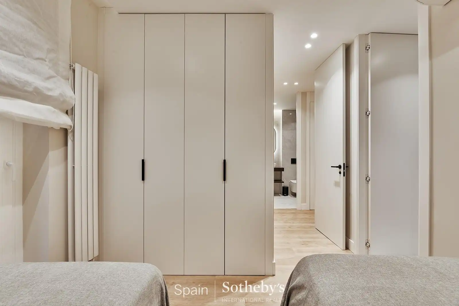 Schlafzimmer von Wohnungen zum Verkauf in Madrid mit Klimaanlage und Heizung