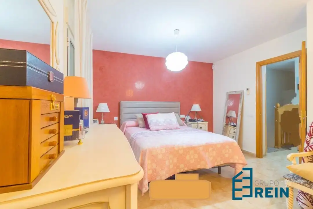 Habitación de Casa adosada en venta en Recas con Aire acondicionado, Calefacción y Trastero
