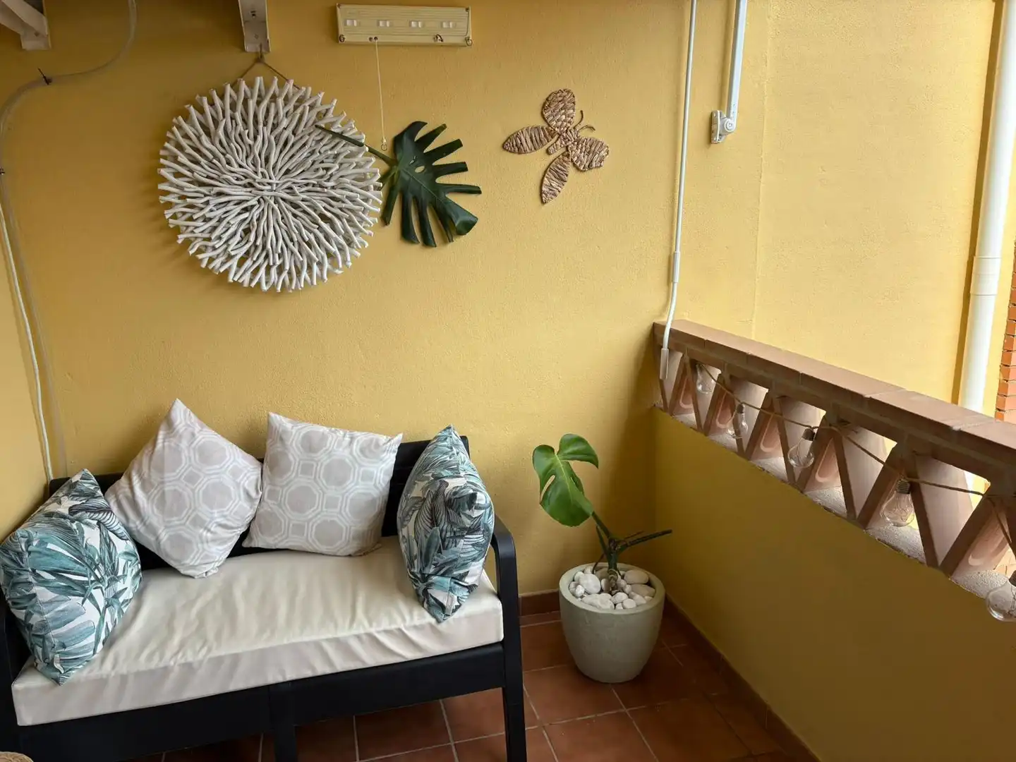 Balcony of Apartments for sale in Fuengirola  with Air Conditioner, Terrace and Community pool