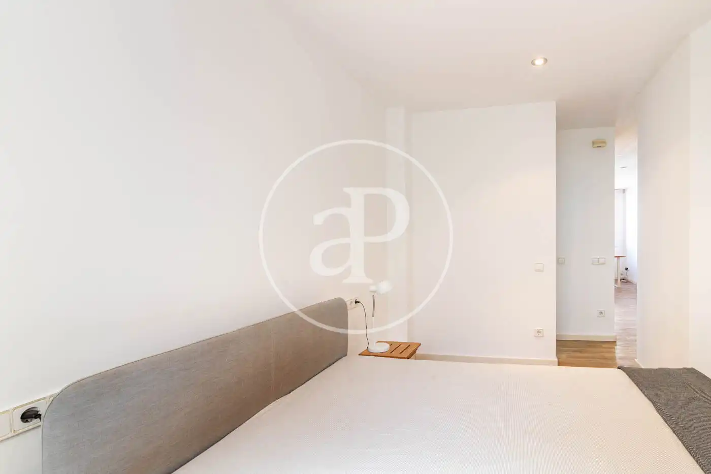 Habitación de Piso en venta en Barcelona con Aire acondicionado y Calefacción