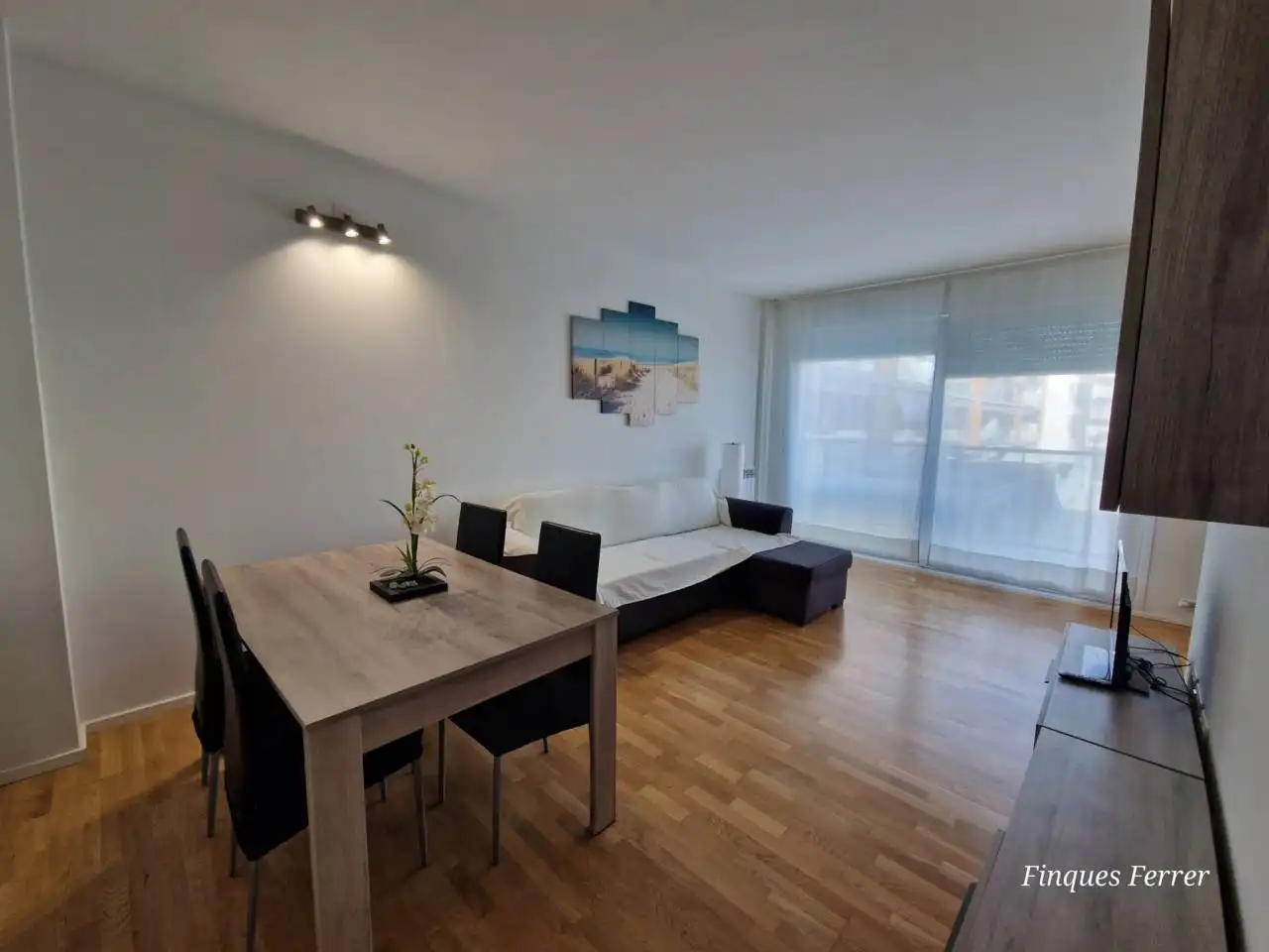 Sala de estar de Piso de alquiler en Cubelles con Aire acondicionado, Calefacción y Parquet