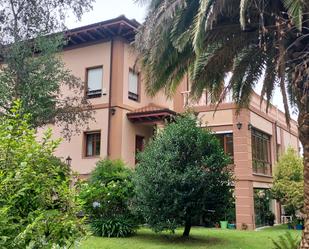 Exterior view of Country house for sale in Salas  with Heating, Private garden and Parquet flooring