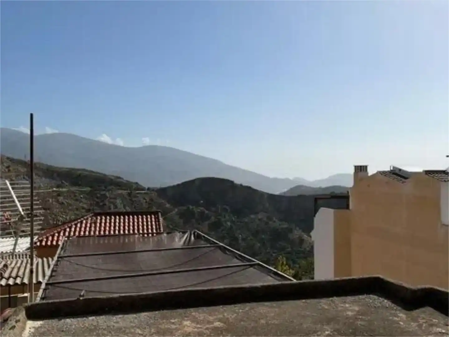Vista exterior de Piso en venta en Lanjarón con Trastero y Balcón