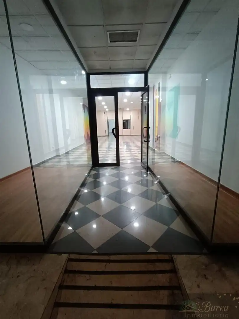 Local comercial en alquiler en Rute, imagen 2