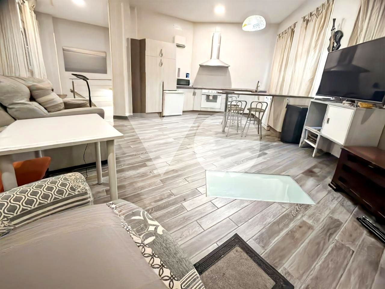 Cuina de Planta baixa en venda en  Madrid Capital amb Aire condicionat