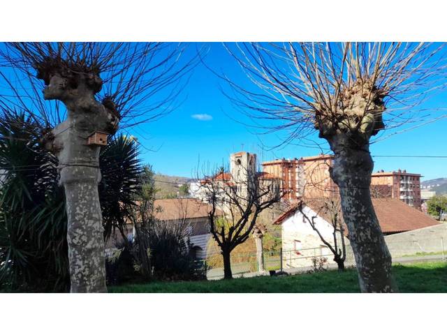 Piso en Venta en Calle Santa Barbara en Zaratamo