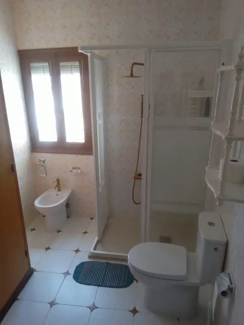 Badezimmer von Wohnung zur Miete in La Puebla de Montalbán mit Klimaanlage, Heizung und Terrasse