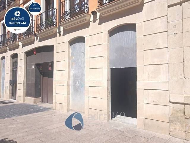 Local comercial en Alquiler en Bretón de los Hererros en Casco Antiguo