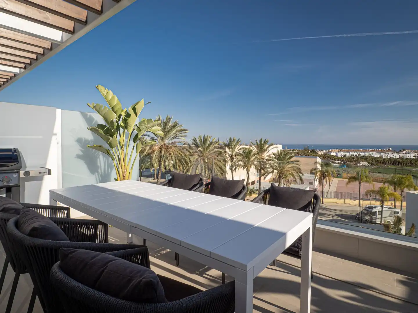 Terraza de Ático de alquiler en Estepona con Aire acondicionado, Terraza y Trastero