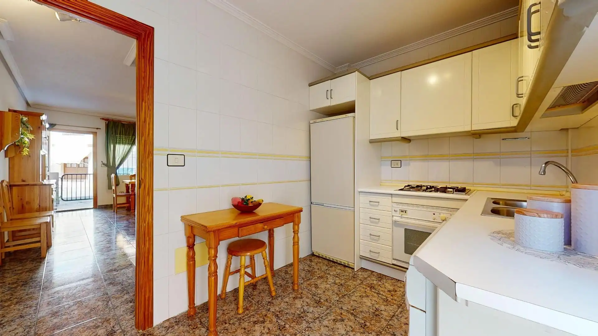Cocina de Casa adosada en venta en San Pedro del Pinatar con Terraza, Amueblado y Balcón