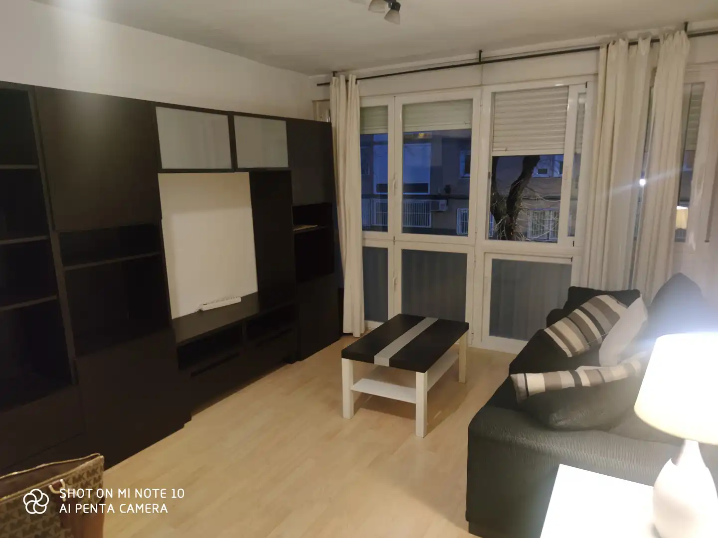 Sala de estar de Piso de alquiler en Madrid con Calefacción, Parquet y Amueblado