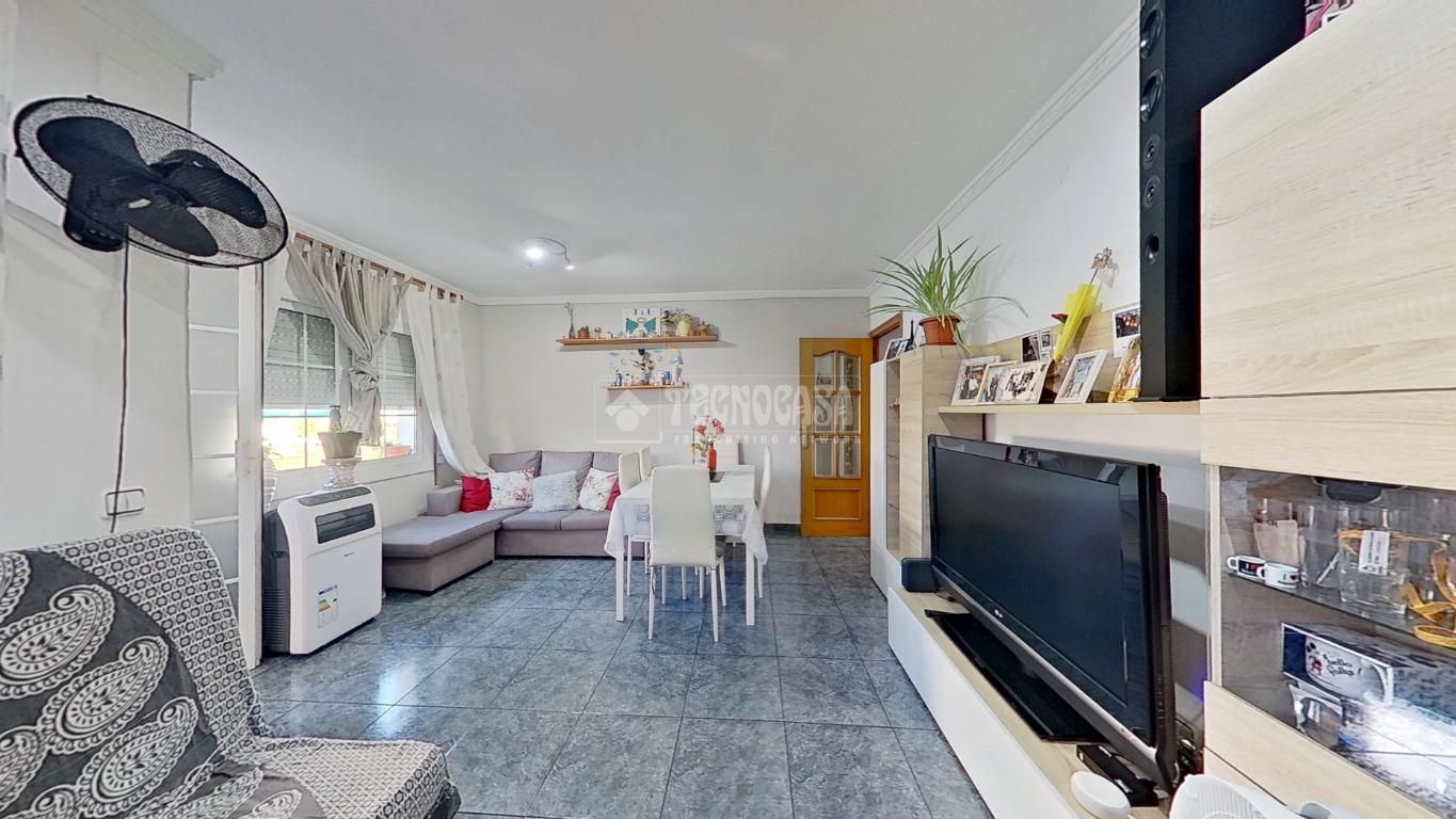 Living room of Flat for sale in Ripollet  with Balcony