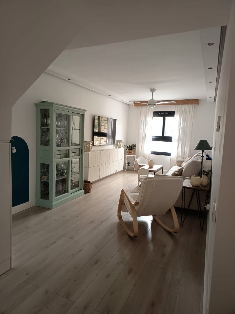 Living room of Single-family semi-detached for sale in Málaga Capital  with Air Conditioner, Heating and Terrace