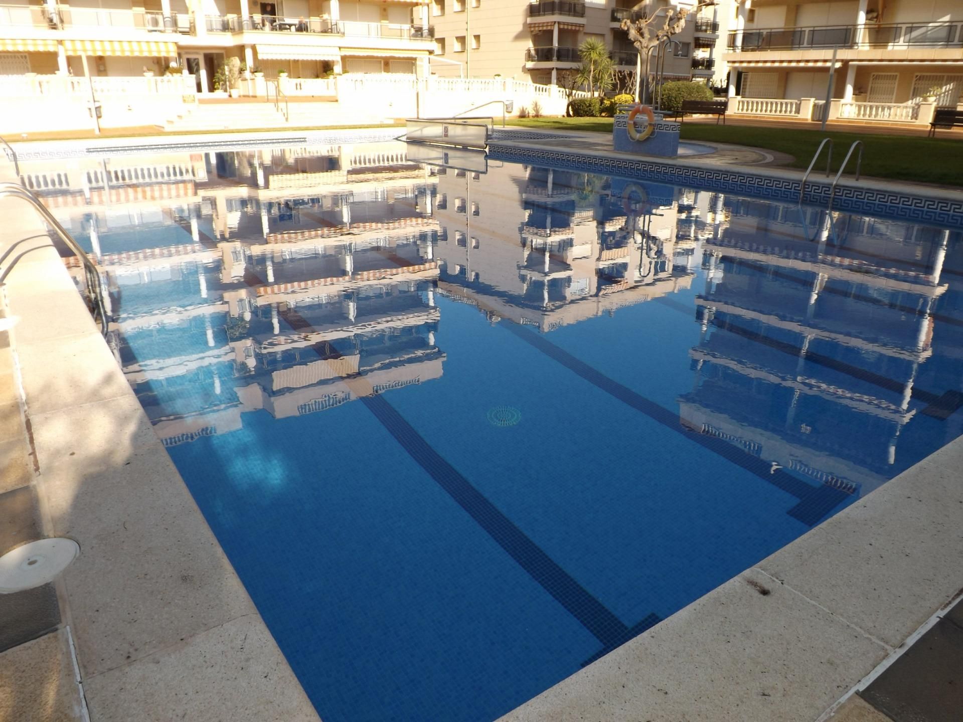 Piscina de Pis en venda en Calafell amb Jardí privat, Terrassa i Traster