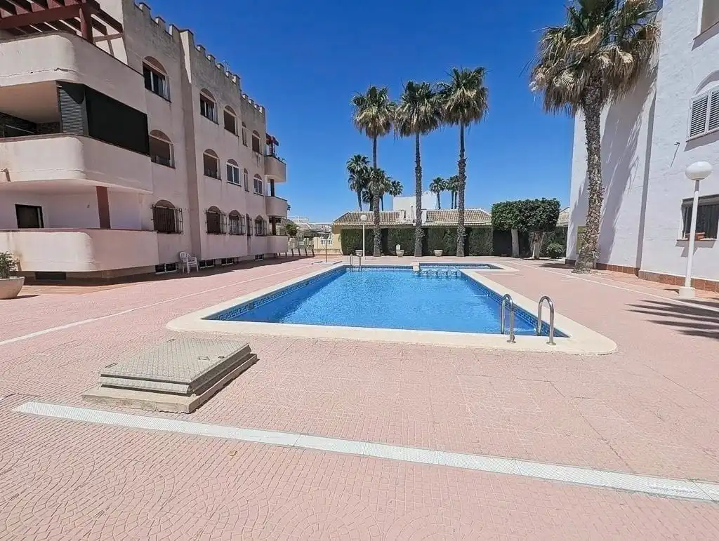 Planta baja en venta en Los Narejos - Punta Calera