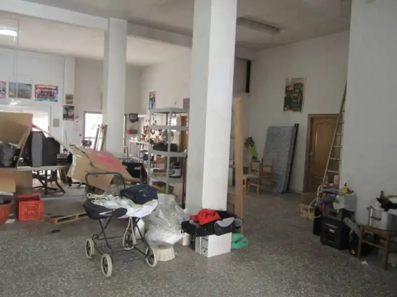 Local comercial en venda a Novelda, imagen 2