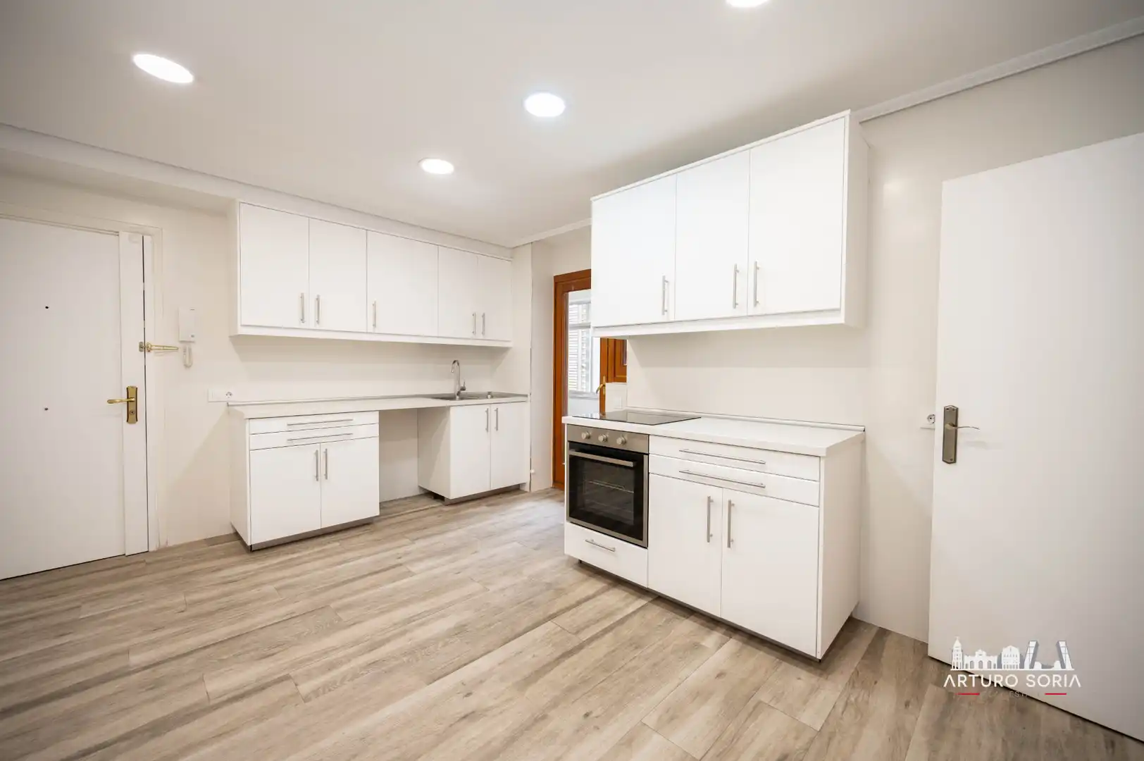 Cocina de Piso de alquiler en Madrid con Aire acondicionado y Piscina comunitaria