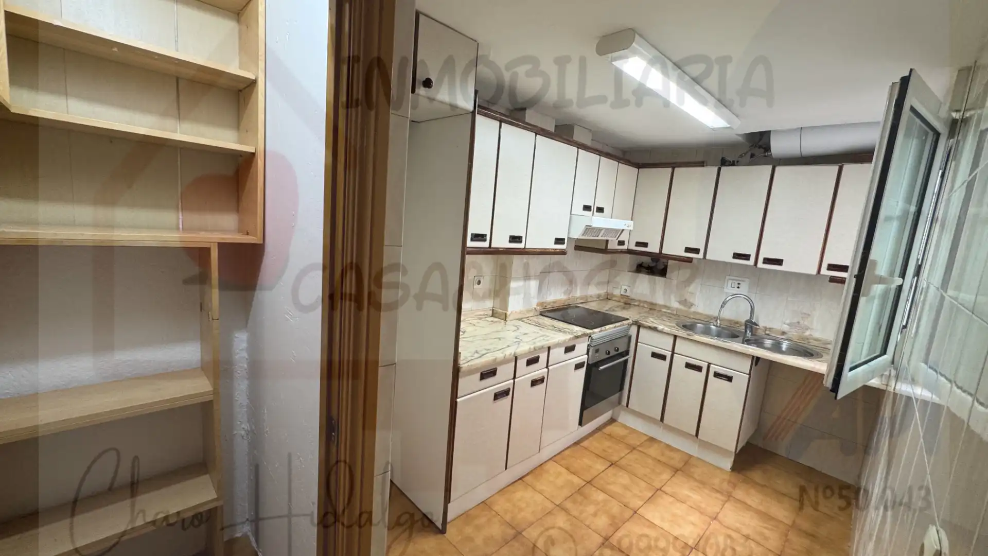 Cocina de Piso en venta en  Zaragoza Capital con Aire acondicionado