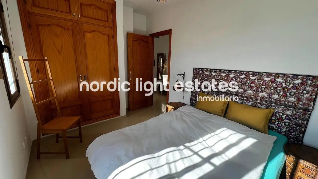 Habitación de Casa o chalet en venta en Nerja con Terraza, Piscina y Amueblado