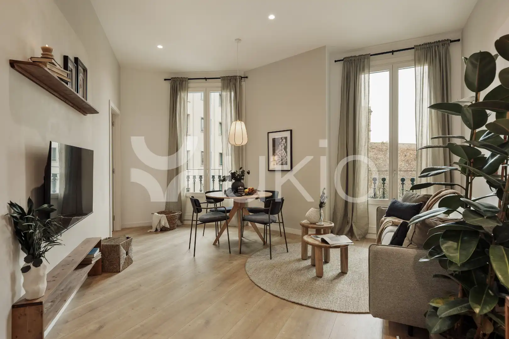 Apartment with terrace to rent in Gran Via de les Corts Catalanes, imagen 8
