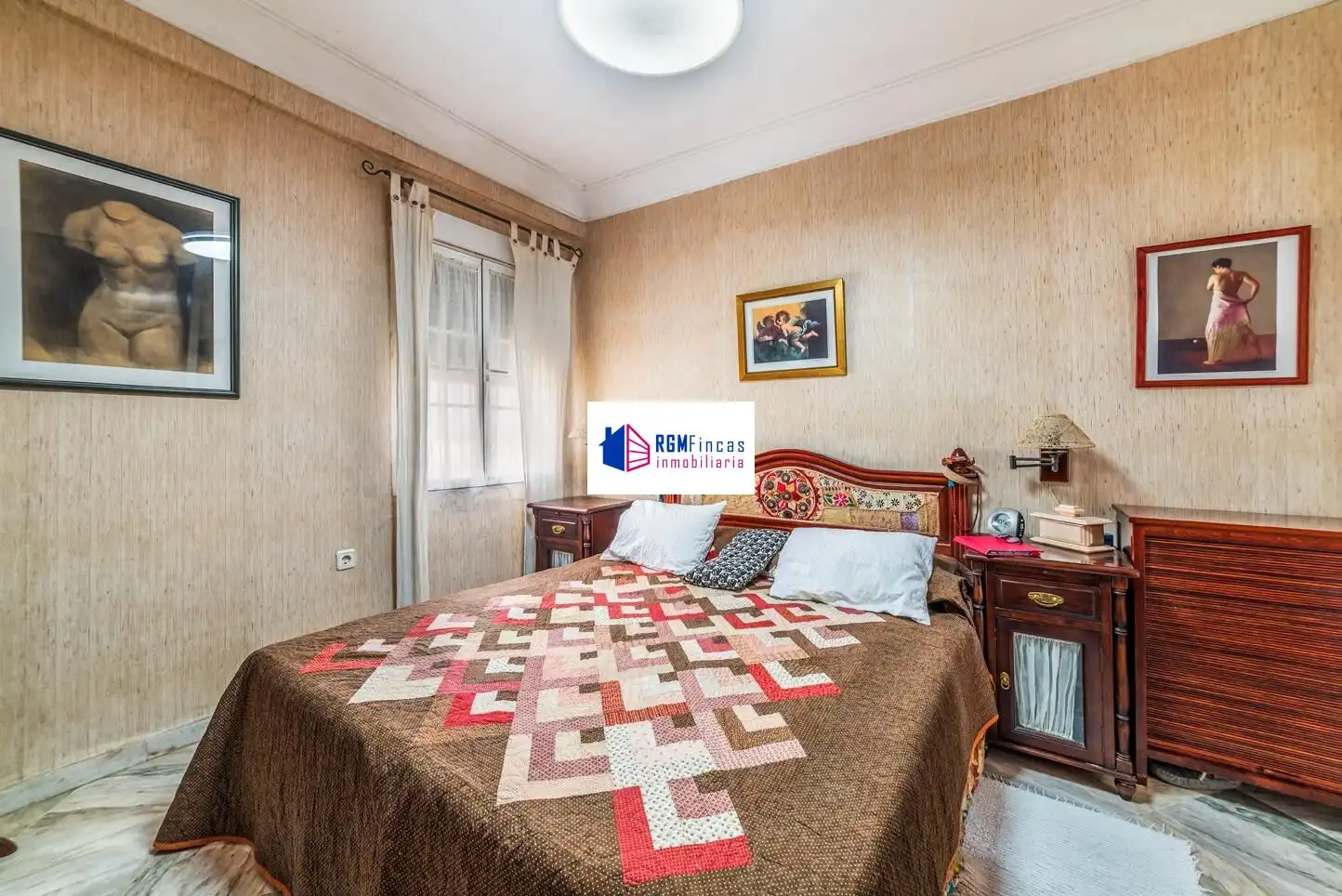 Bedroom of Flat for sale in Sevilla  with Air Conditioner and Storage room