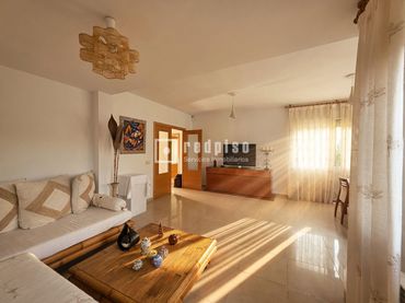 Villa in vendita a Camarena