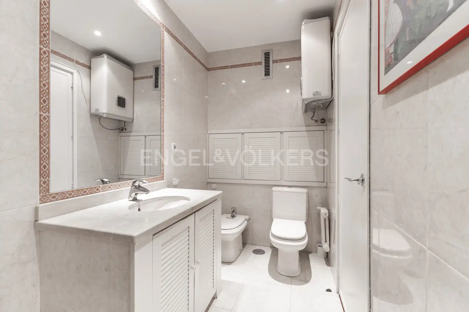 Baño de Piso de alquiler en Madrid con Aire acondicionado, Calefacción y Amueblado