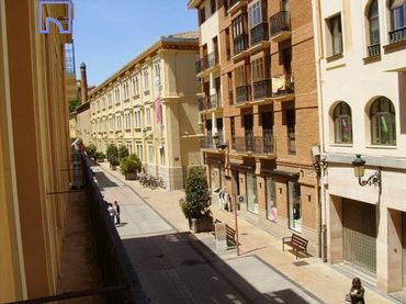 Ufficio con ascensore in vendita a Casco Antiguo