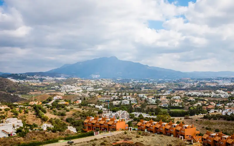 Habitatge amb terrassa en venda a Benahavís pueblo, imagen 12