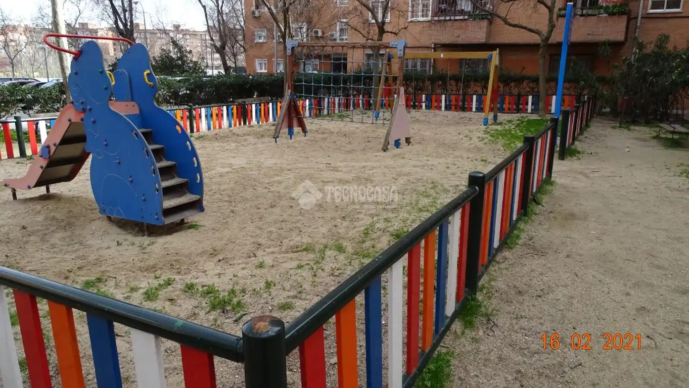 Aparcament de Pis en venda en Madrid