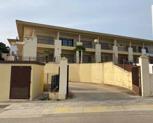 Exterior view of Garage for sale in Sotogrande