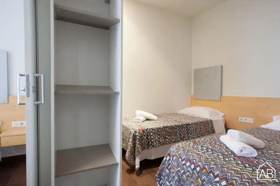 Habitación de Apartamento en venta en Barcelona con Amueblado y Balcón