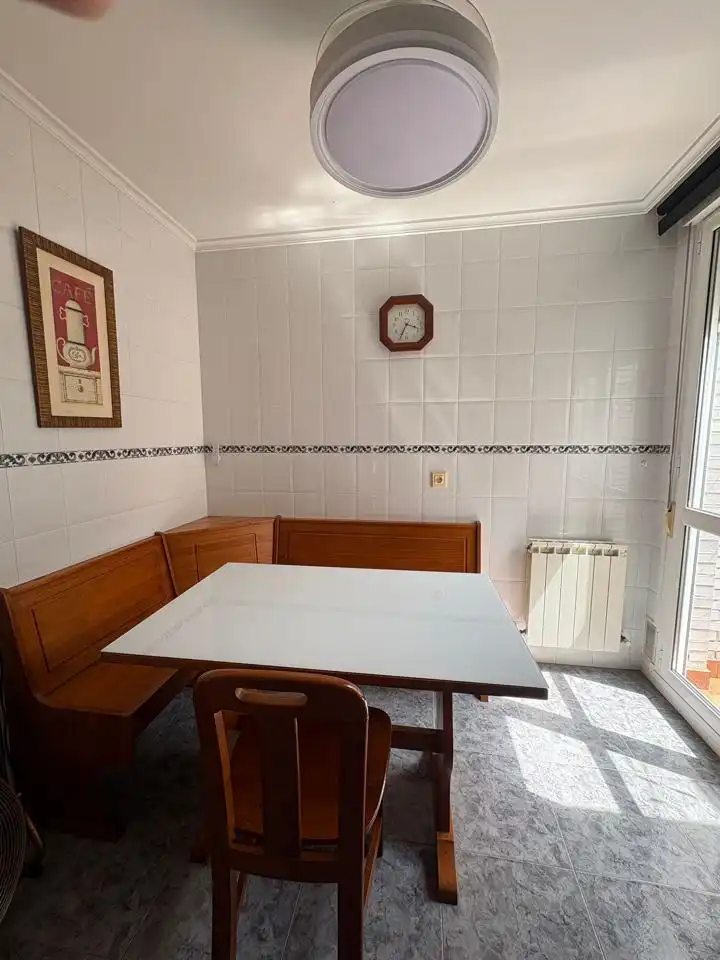 Comedor de Piso de alquiler en Meruelo