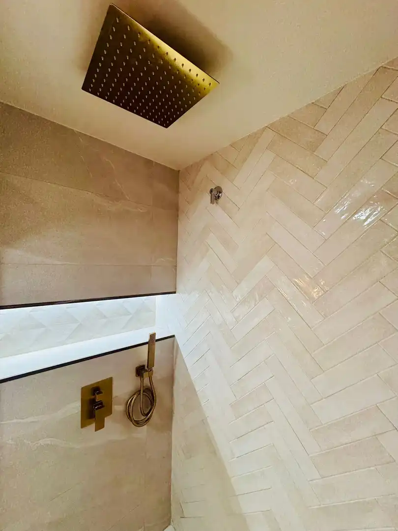 Badezimmer von Erdgeschoss zum Verkauf in Sant Boi de Llobregat