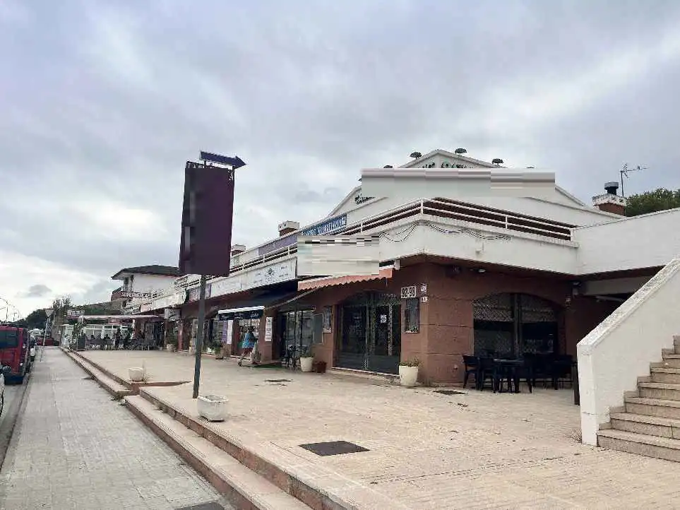 Business premises for sale in Av Barcelona, imagen 4