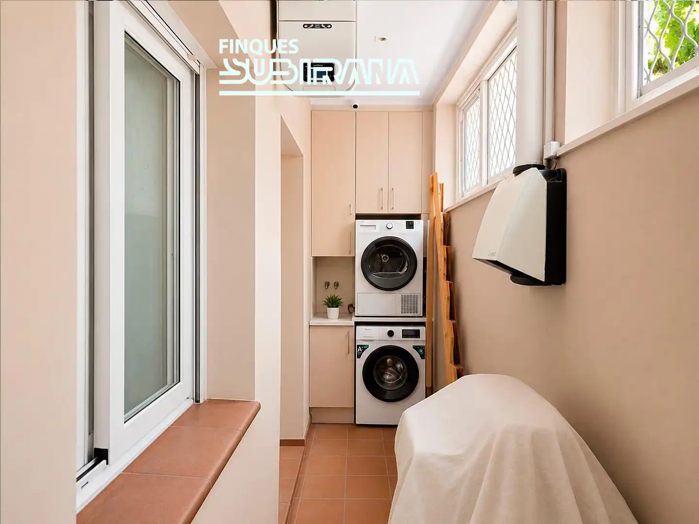 Terraza de Piso en venta en Masquefa con Calefacción y Jacuzzi