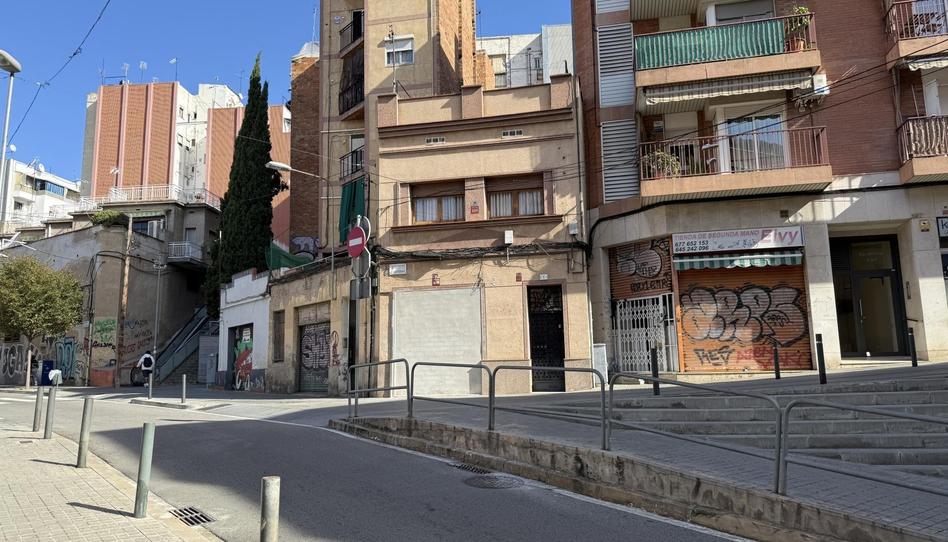 Foto 1 de Residencial en venda a  D'oliveras, Collblanc, Barcelona