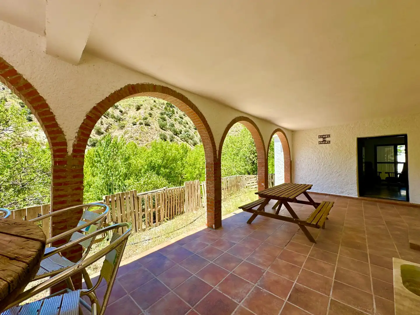 Terrassa de Finca rústica en venda en Sierro amb Aire condicionat, Calefacció i Jardí privat