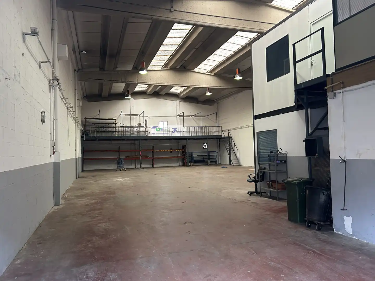 Industrial buildings for rent in María de Huerva