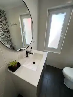 Bany de Apartament en venda en León Capital  amb Calefacció, Parquet i Terrassa