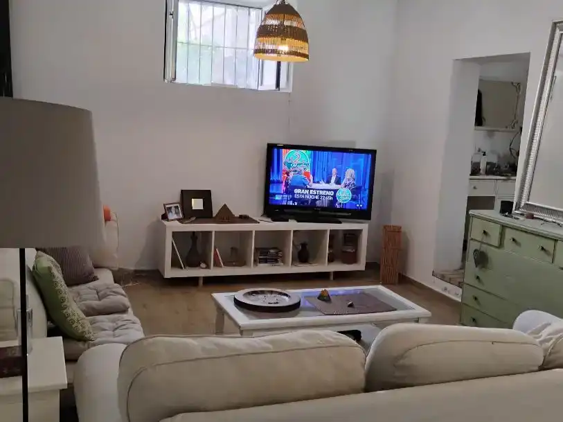 Sala d'estar de Casa adosada en venda en Alcalá de los Gazules amb Balcó