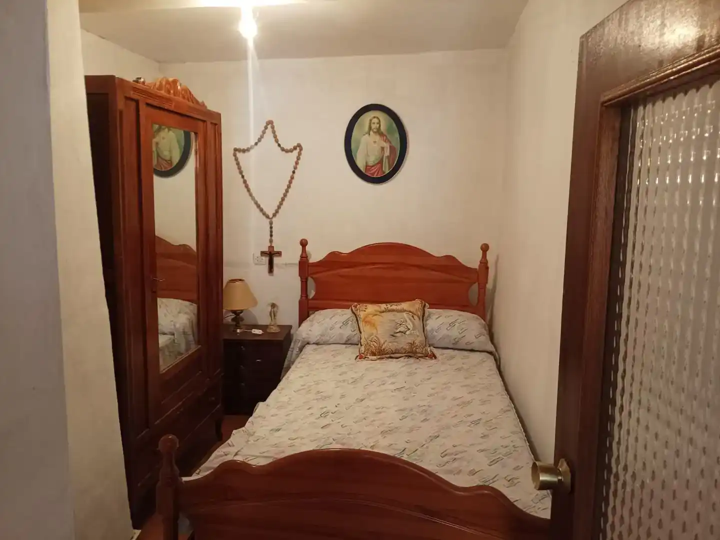 Dormitori de Casa adosada en venda en Villa del Campo